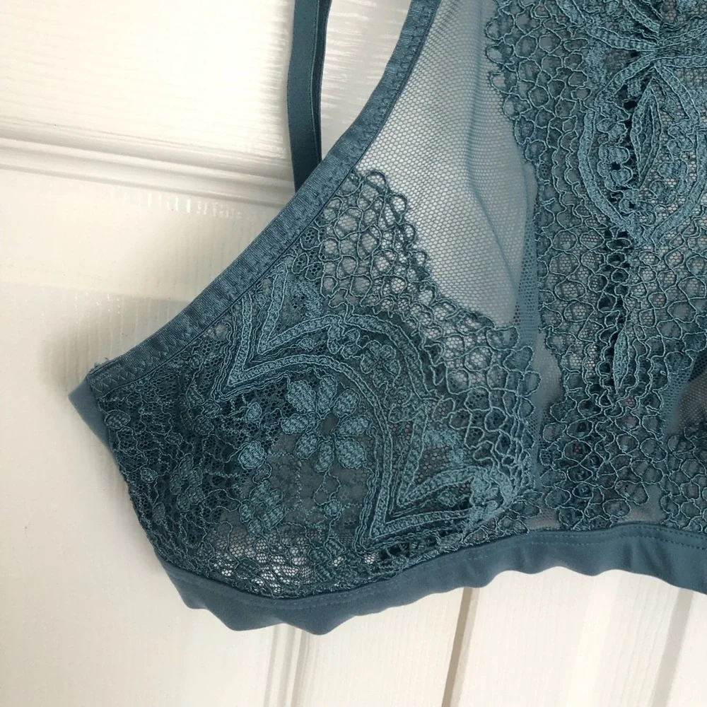 Teal Victoria’s Secret Unlined Lace Bralette Size S